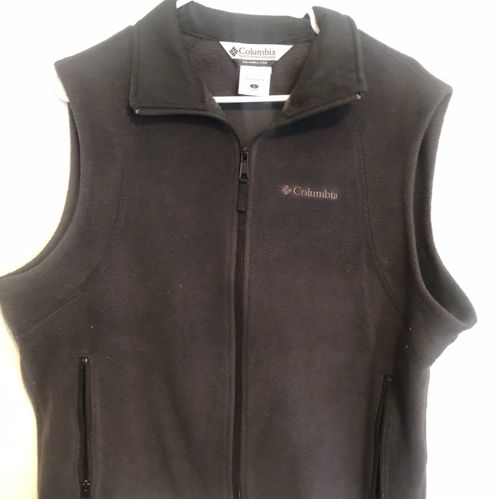 Columbia Vest